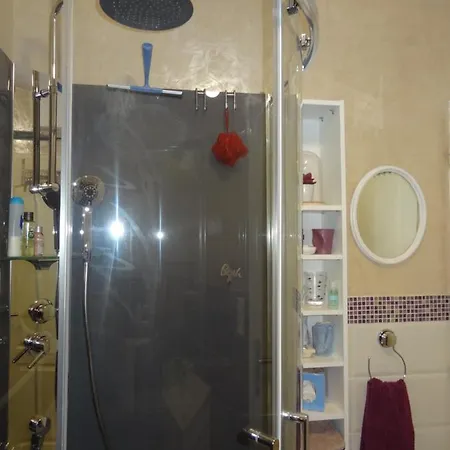 La Roseraie Résidence Près De Vichy